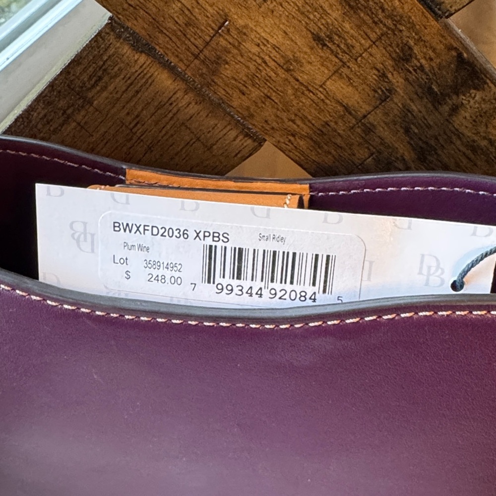 Dooney & Bourke Small Ridley Crossbody Bag Plum - Picture 5 of 9